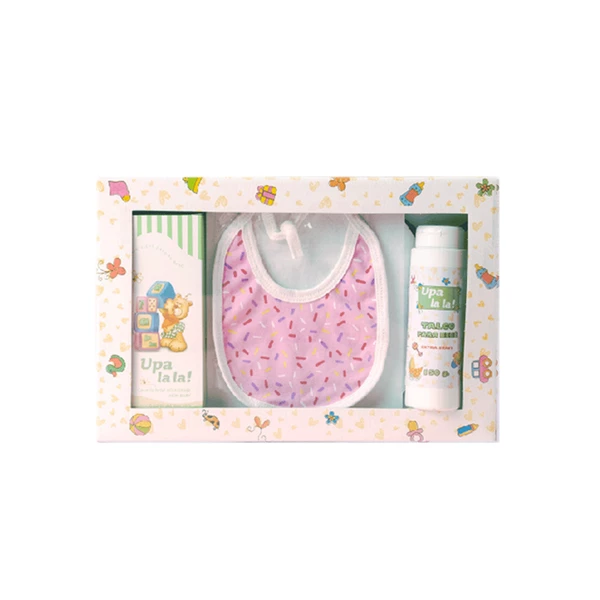 Estuche con Babero + Colonia + Talco